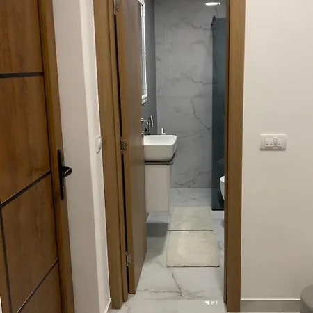 Urban Apartman-privatan Parking- Apartment Kraljevo