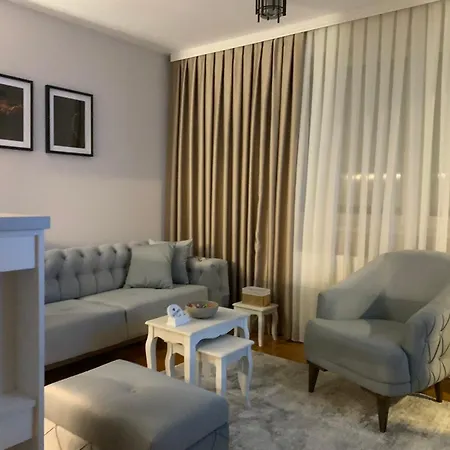 Urban Apartman-privatan Parking- * Kraljevo