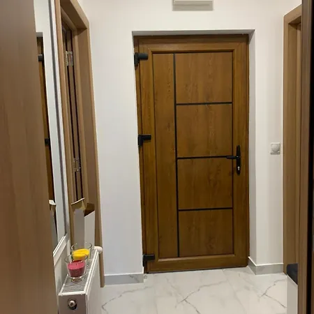 Urban Apartman-privatan Parking- Apartment Kraljevo