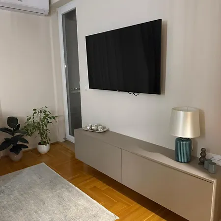 Daire Urban Apartman-privatan Parking-