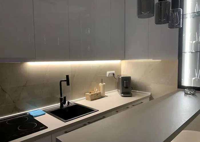 アパート Urban Apartman-privatan Parking- クラリエボ